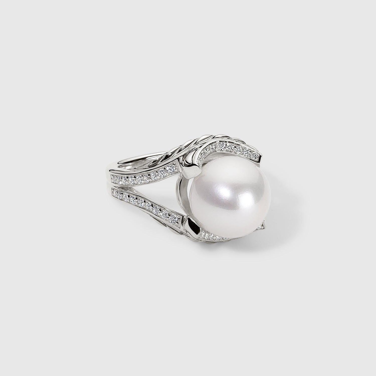 Daneila Léon silver Persian Shield leaf ring with freshwater pearl and lab-grown diamonds