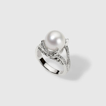 Persian Shield Women’s Pearl & Lab Diamond Ring - DaneilaLeon